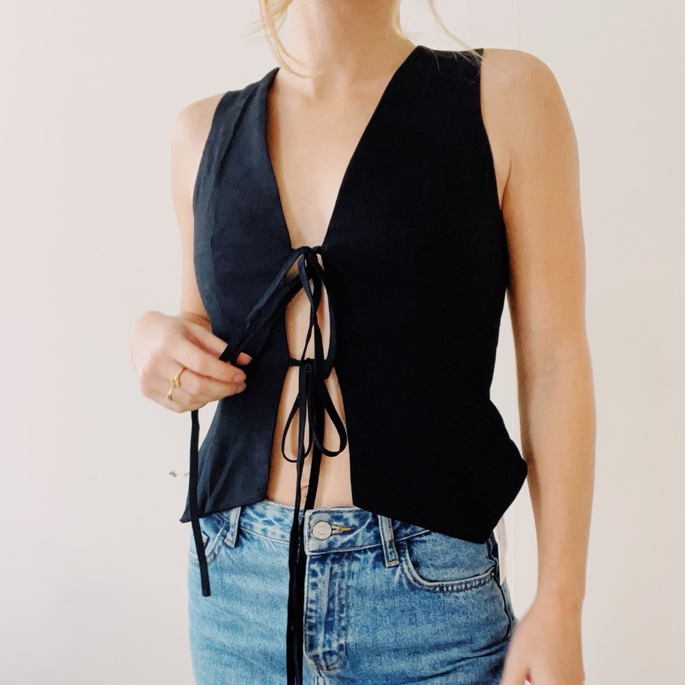NWT Commense black tie up shirt